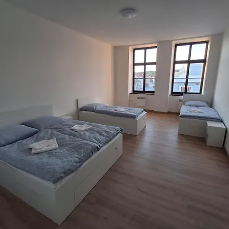 Dům Na Náměstí Apartamento *