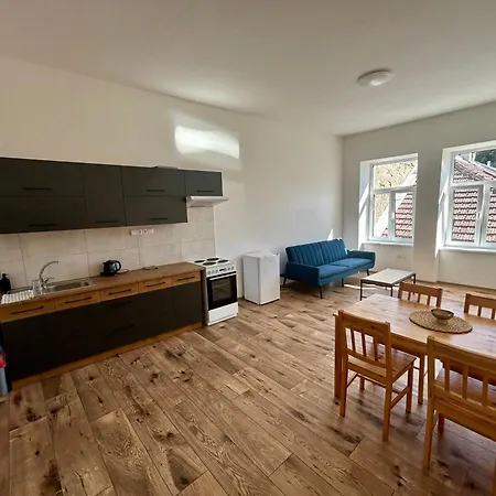 Dům Na Náměstí Apartmán Nová Bystřice